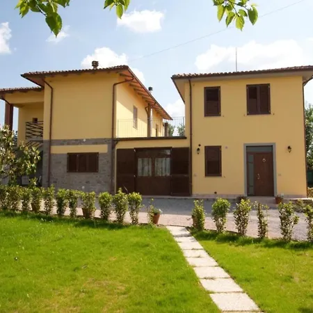 Holiday home Papa Giuseppe La Cantina